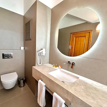 Hotell Kumluk 2*
