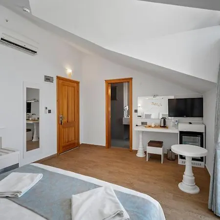 Kumluk Hotell 2*