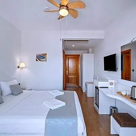 Kumluk Hotel 2*